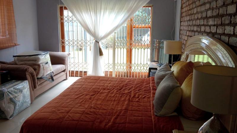 3 Bedroom Property for Sale in Meredale Gauteng