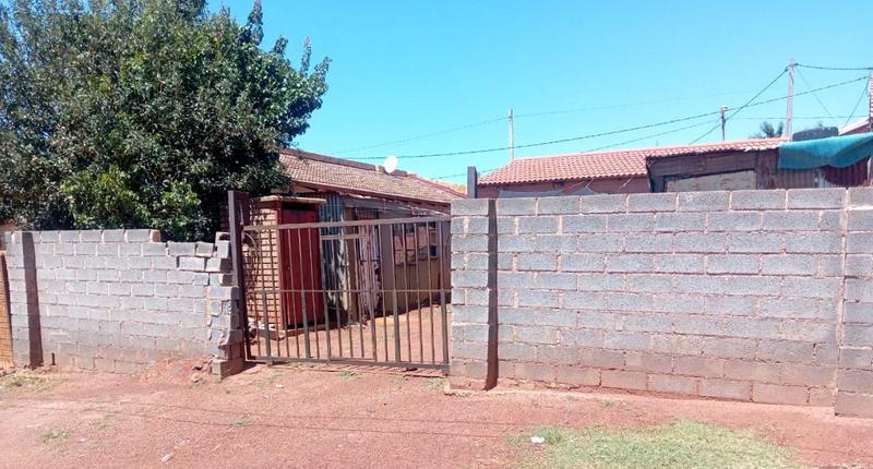 2 Bedroom Property for Sale in Rietvallei Gauteng