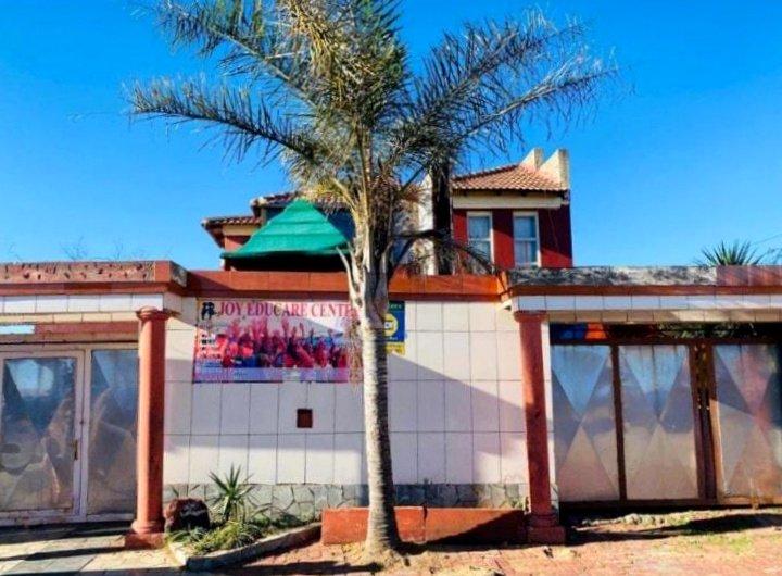 2 Bedroom Property for Sale in Toekomsrus Gauteng