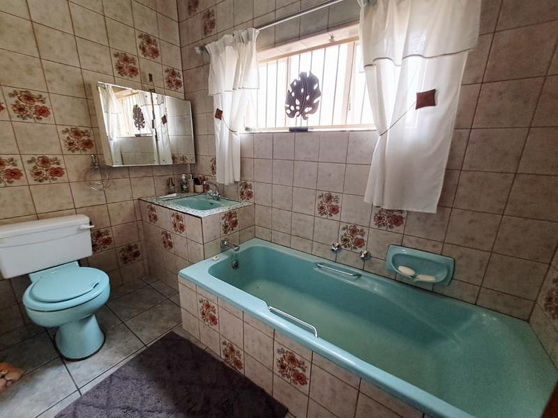 6 Bedroom Property for Sale in Elsburg Gauteng