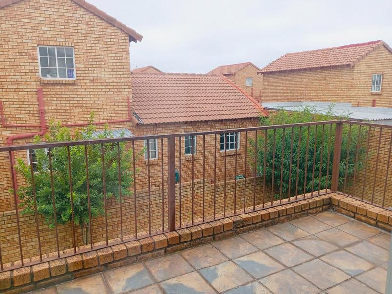 3 Bedroom Property for Sale in Groblerpark Gauteng