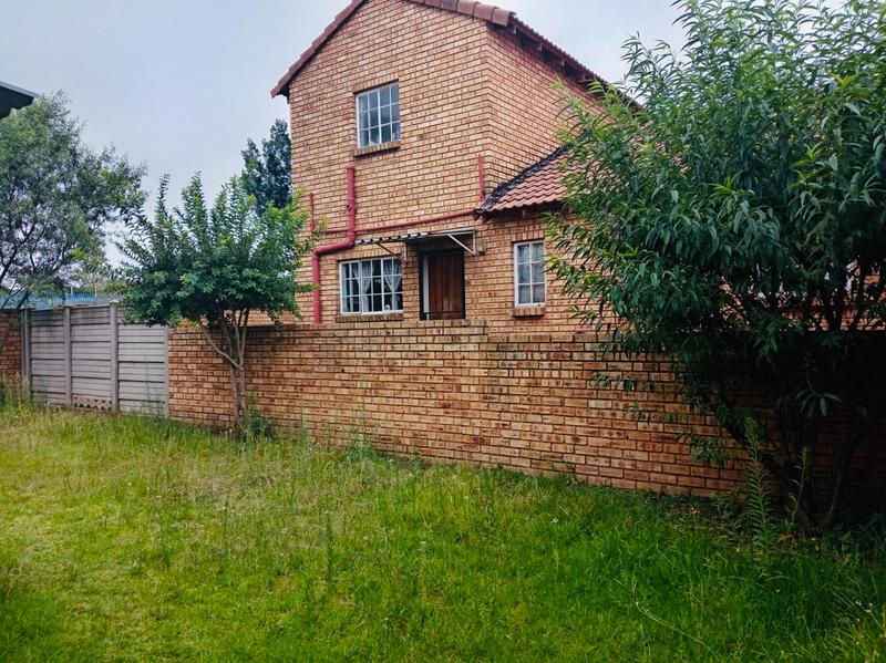 3 Bedroom Property for Sale in Groblerpark Gauteng