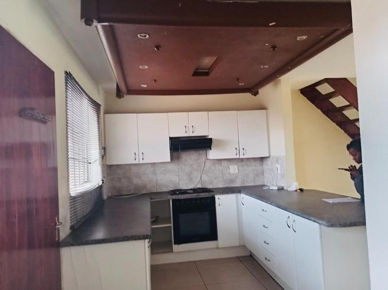 3 Bedroom Property for Sale in Groblerpark Gauteng