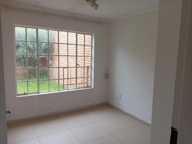 3 Bedroom Property for Sale in Groblerpark Gauteng
