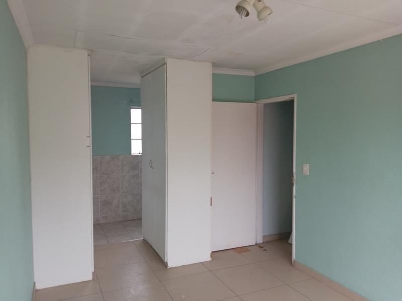 3 Bedroom Property for Sale in Groblerpark Gauteng