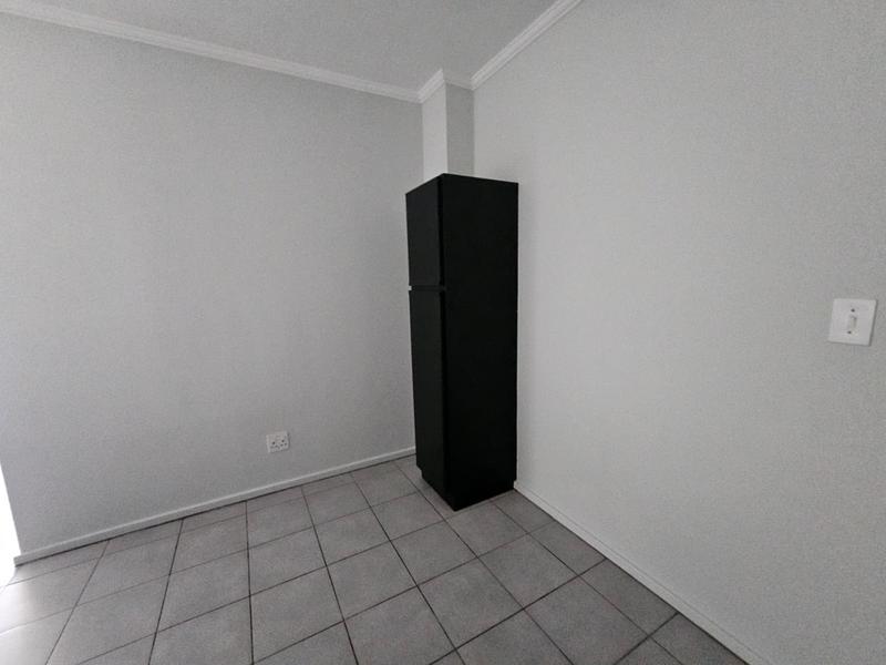 2 Bedroom Property for Sale in Florida Gauteng