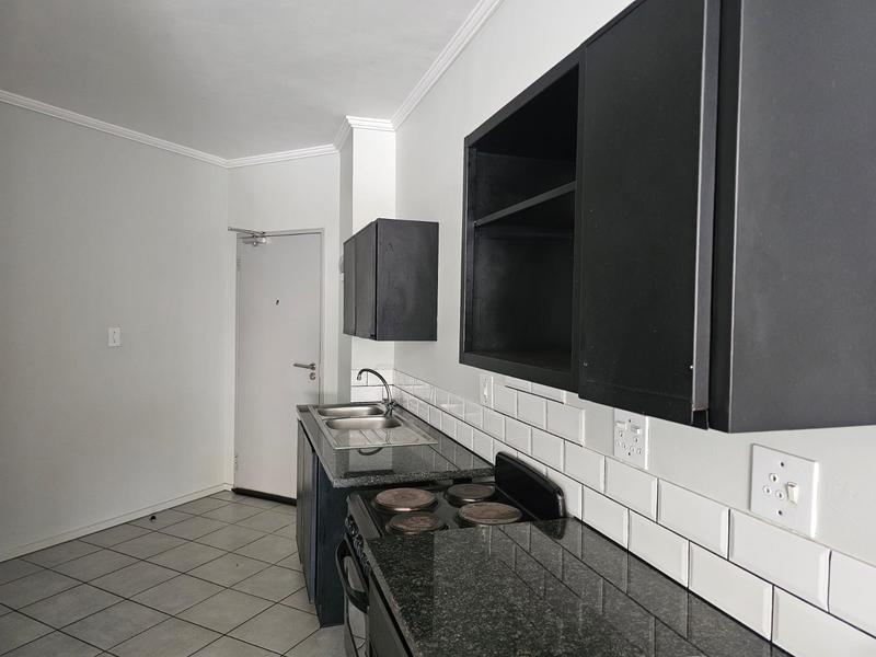 2 Bedroom Property for Sale in Florida Gauteng