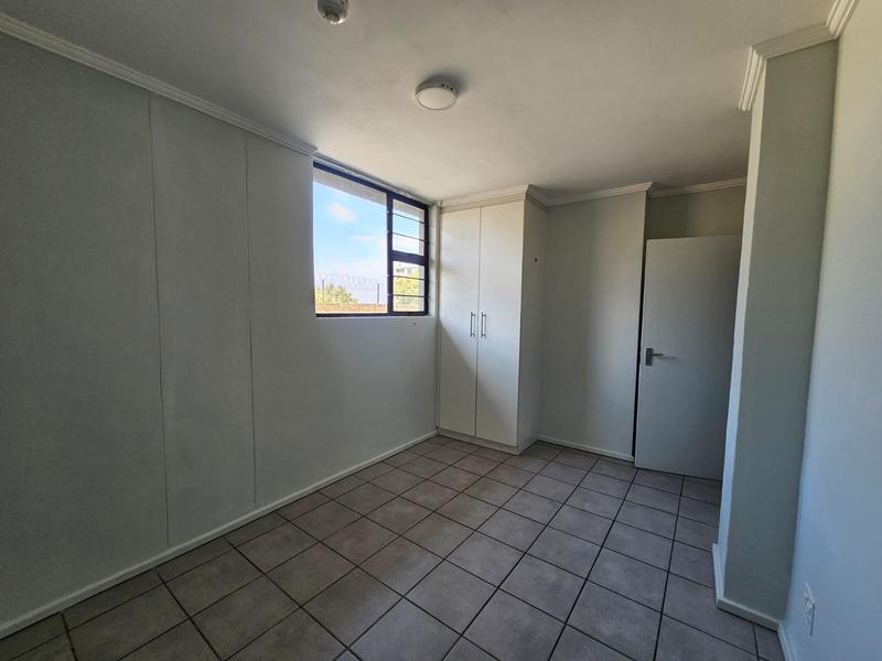 2 Bedroom Property for Sale in Florida Gauteng