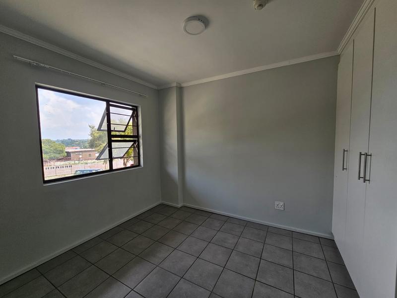 2 Bedroom Property for Sale in Florida Gauteng