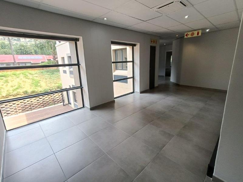 To Let commercial Property for Rent in Strubensvallei Gauteng