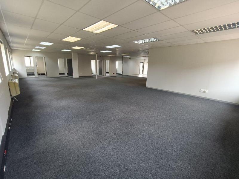 To Let commercial Property for Rent in Strubensvallei Gauteng