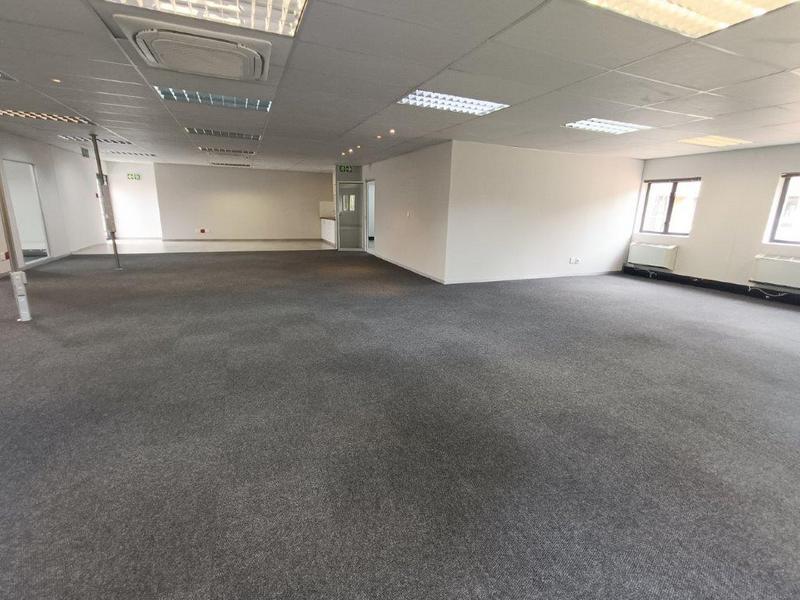 To Let commercial Property for Rent in Strubensvallei Gauteng