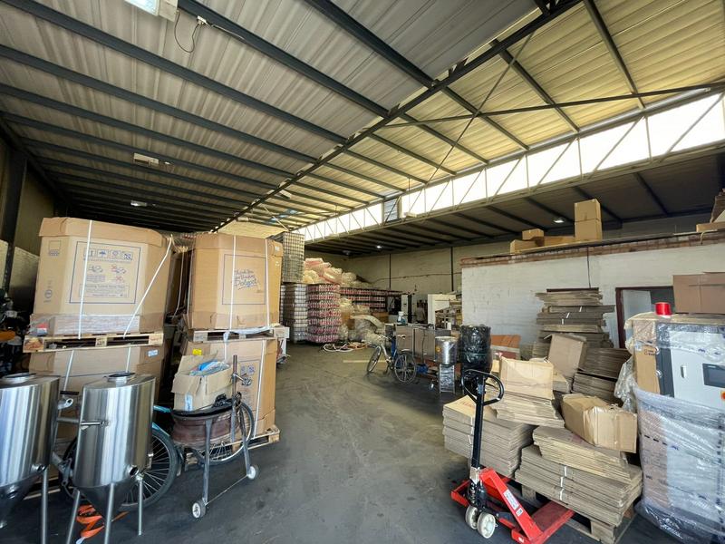 To Let commercial Property for Rent in Hennopspark Gauteng