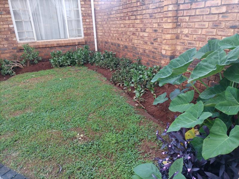 2 Bedroom Property for Sale in Clarina Gauteng