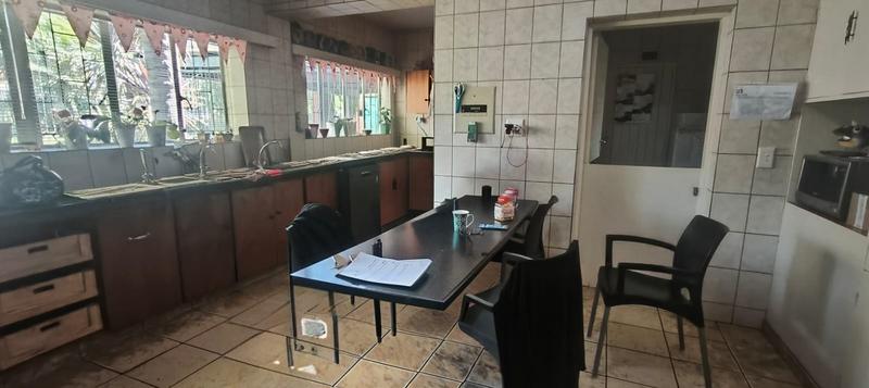 5 Bedroom Property for Sale in Pretoria Gardens Gauteng