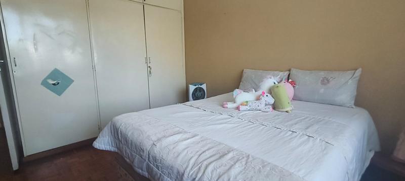 5 Bedroom Property for Sale in Pretoria Gardens Gauteng