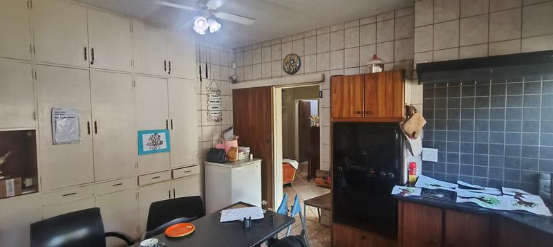 5 Bedroom Property for Sale in Pretoria Gardens Gauteng