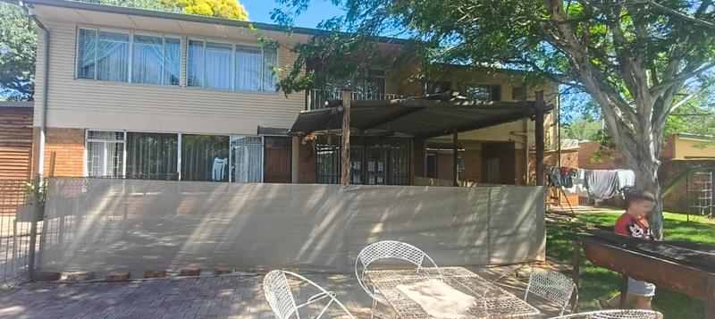 5 Bedroom Property for Sale in Pretoria Gardens Gauteng