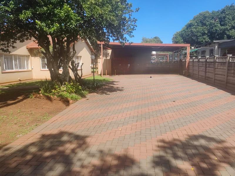 4 Bedroom Property for Sale in Valhalla Gauteng