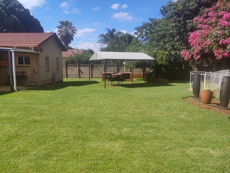 4 Bedroom Property for Sale in Valhalla Gauteng