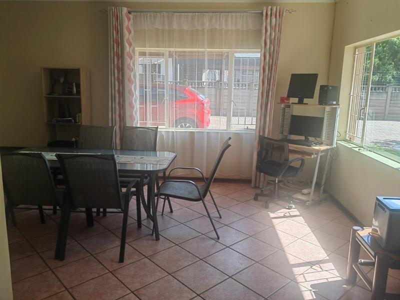 4 Bedroom Property for Sale in Valhalla Gauteng