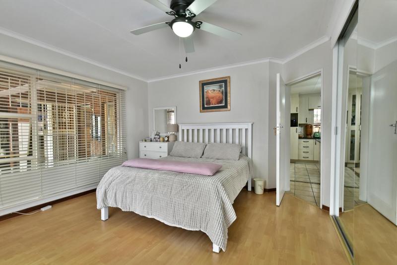 2 Bedroom Property for Sale in New Redruth Gauteng