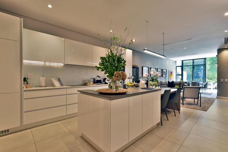 2 Bedroom Property for Sale in Melrose Gauteng