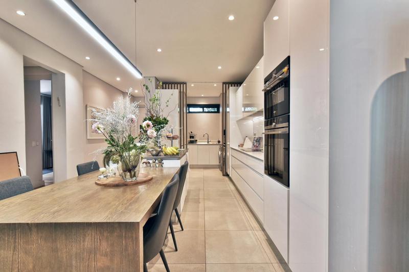 2 Bedroom Property for Sale in Melrose Gauteng