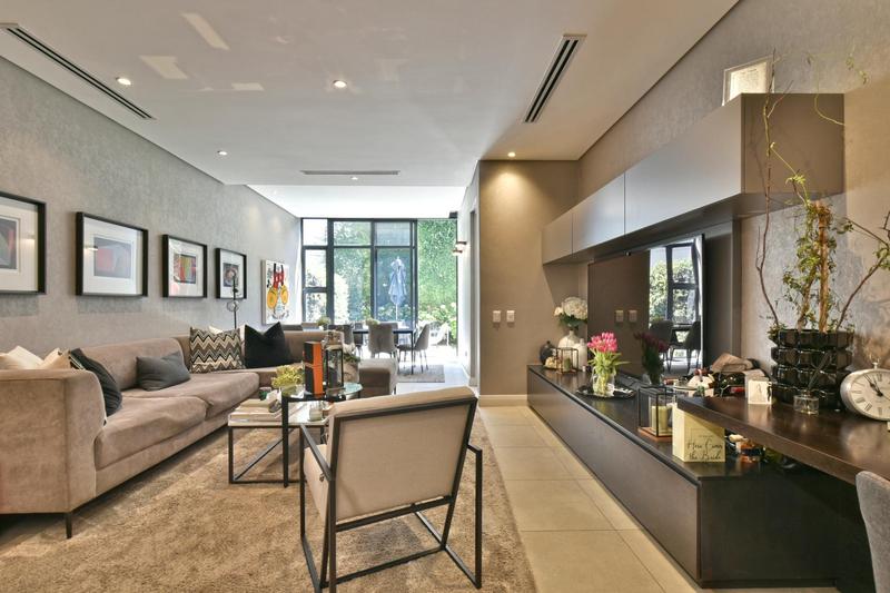 2 Bedroom Property for Sale in Melrose Gauteng