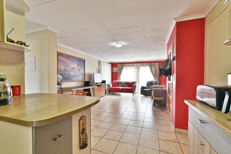 3 Bedroom Property for Sale in Honeydew Gauteng