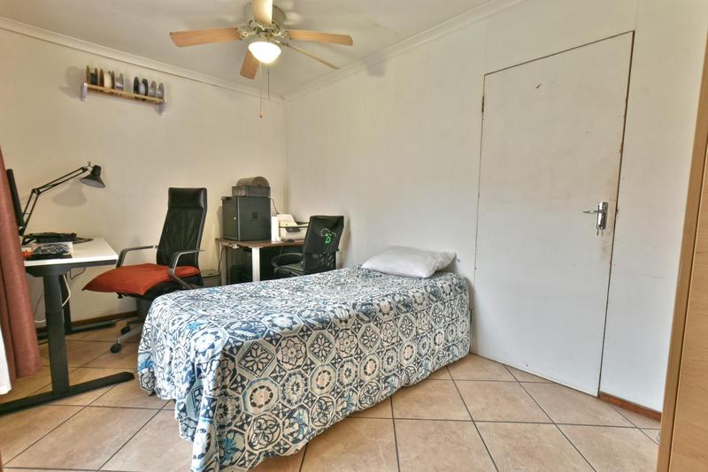 3 Bedroom Property for Sale in Honeydew Gauteng