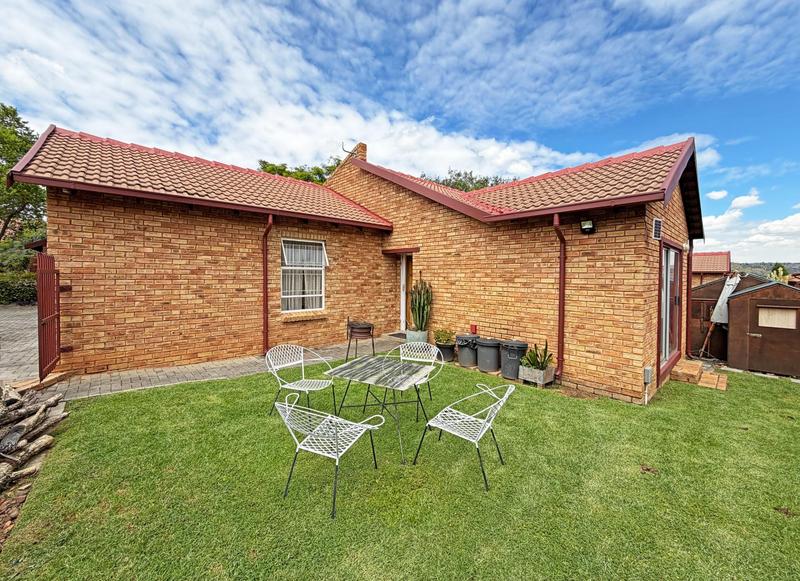 3 Bedroom Property for Sale in Honeydew Gauteng