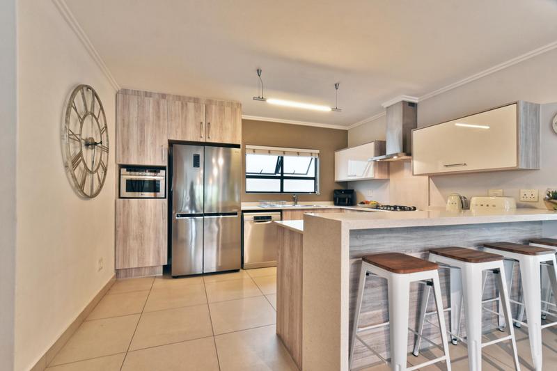 3 Bedroom Property for Sale in Broadacres Gauteng