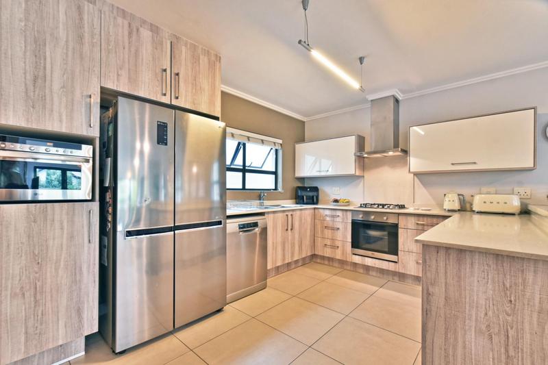 3 Bedroom Property for Sale in Broadacres Gauteng