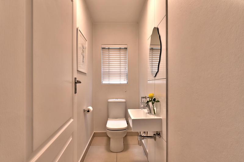 3 Bedroom Property for Sale in Broadacres Gauteng