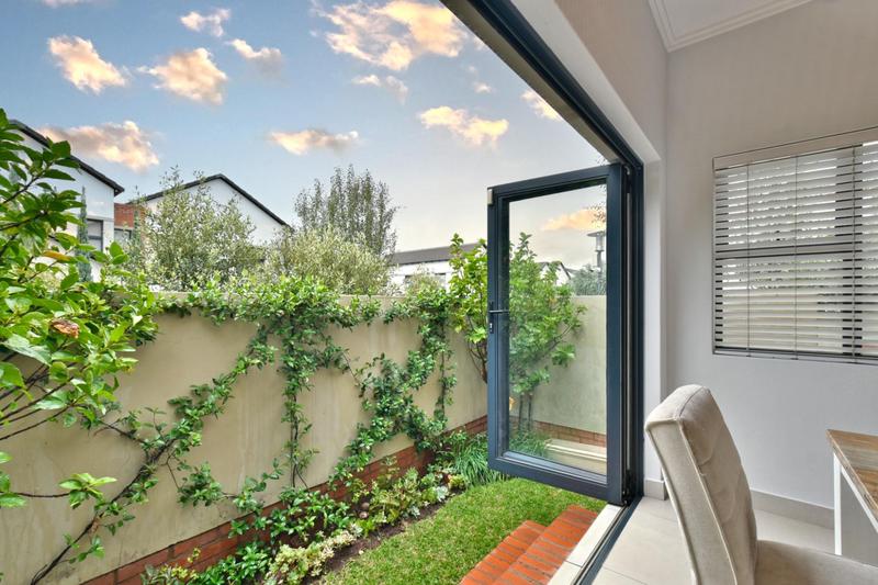 3 Bedroom Property for Sale in Broadacres Gauteng