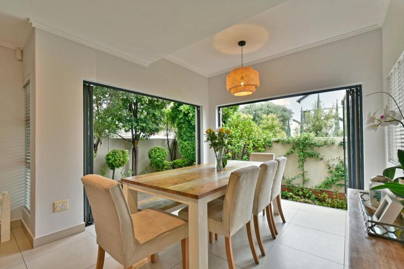 3 Bedroom Property for Sale in Broadacres Gauteng