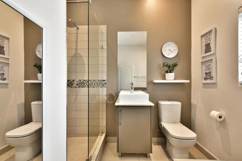 3 Bedroom Property for Sale in Broadacres Gauteng