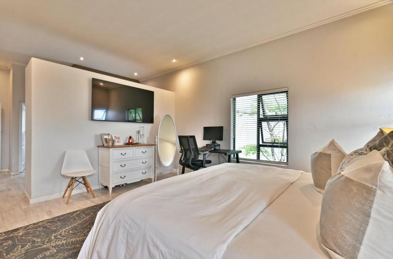 3 Bedroom Property for Sale in Broadacres Gauteng