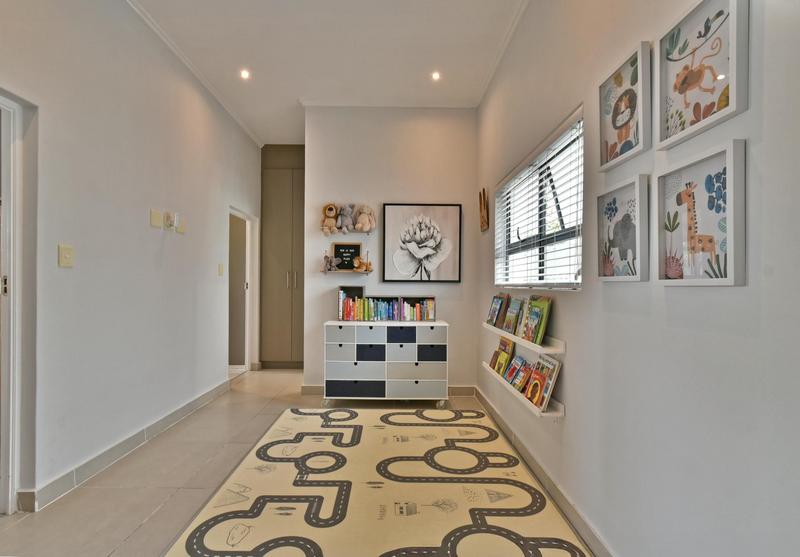 3 Bedroom Property for Sale in Broadacres Gauteng