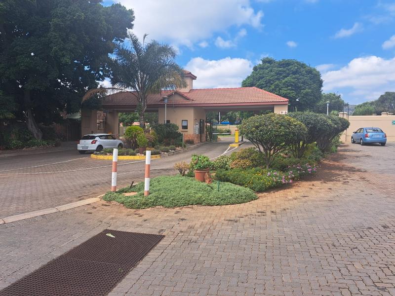1 Bedroom Property for Sale in Montana Gauteng