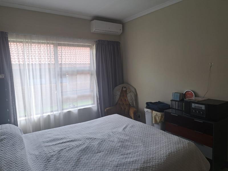 1 Bedroom Property for Sale in Montana Gauteng