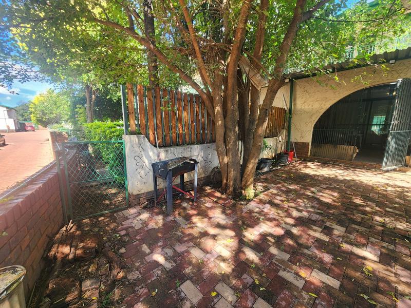 3 Bedroom Property for Sale in Sinoville Gauteng