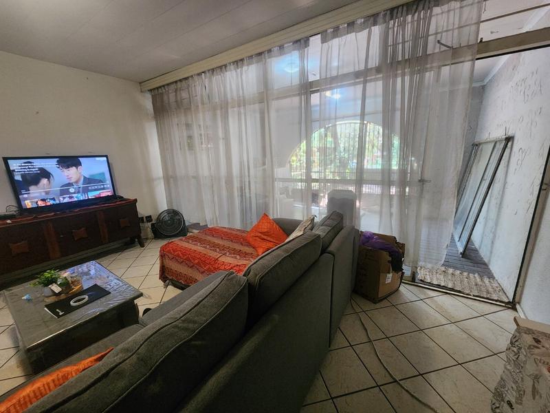 3 Bedroom Property for Sale in Sinoville Gauteng