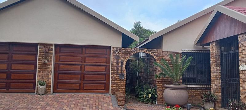 3 Bedroom Property for Sale in Theresa Park Gauteng