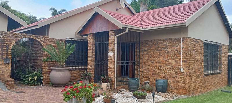 3 Bedroom Property for Sale in Theresa Park Gauteng
