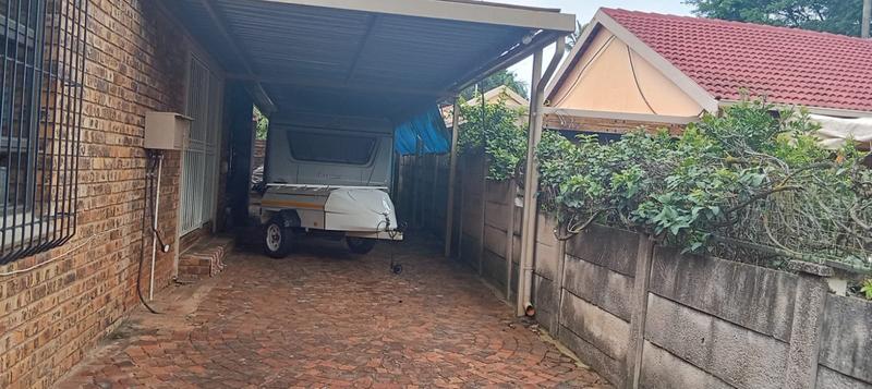 3 Bedroom Property for Sale in Theresa Park Gauteng