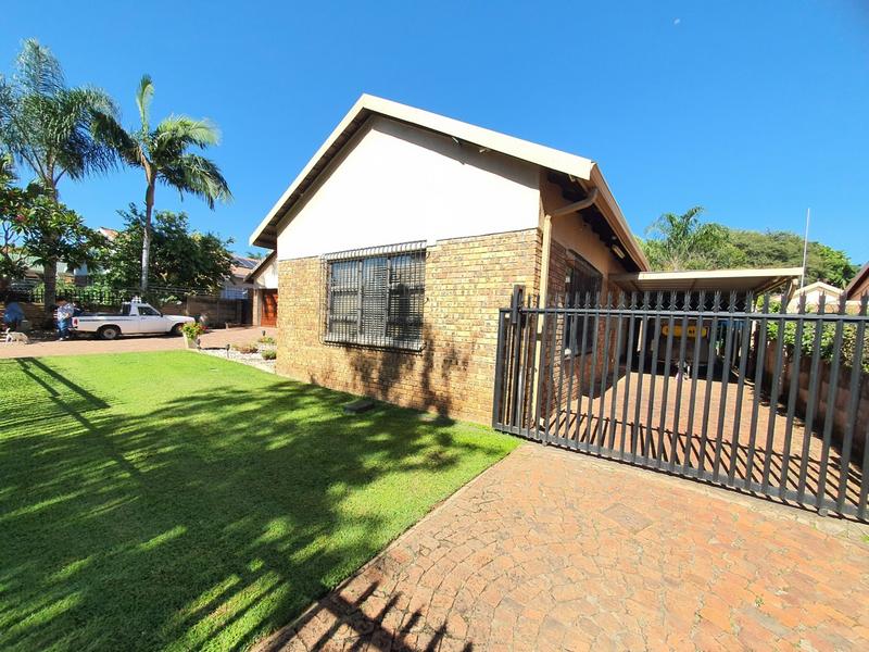 3 Bedroom Property for Sale in Theresa Park Gauteng