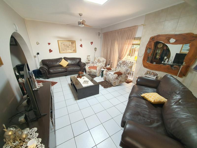 3 Bedroom Property for Sale in Theresa Park Gauteng