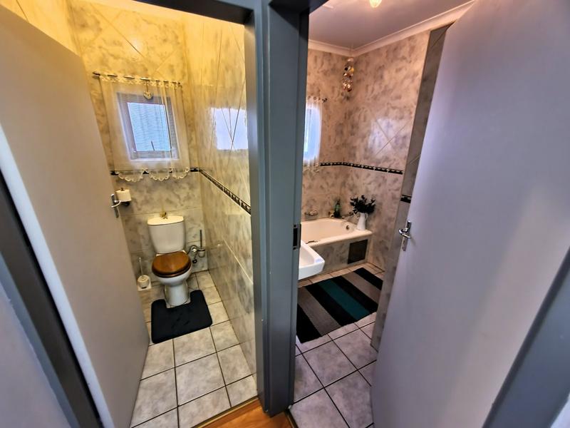 3 Bedroom Property for Sale in Theresa Park Gauteng